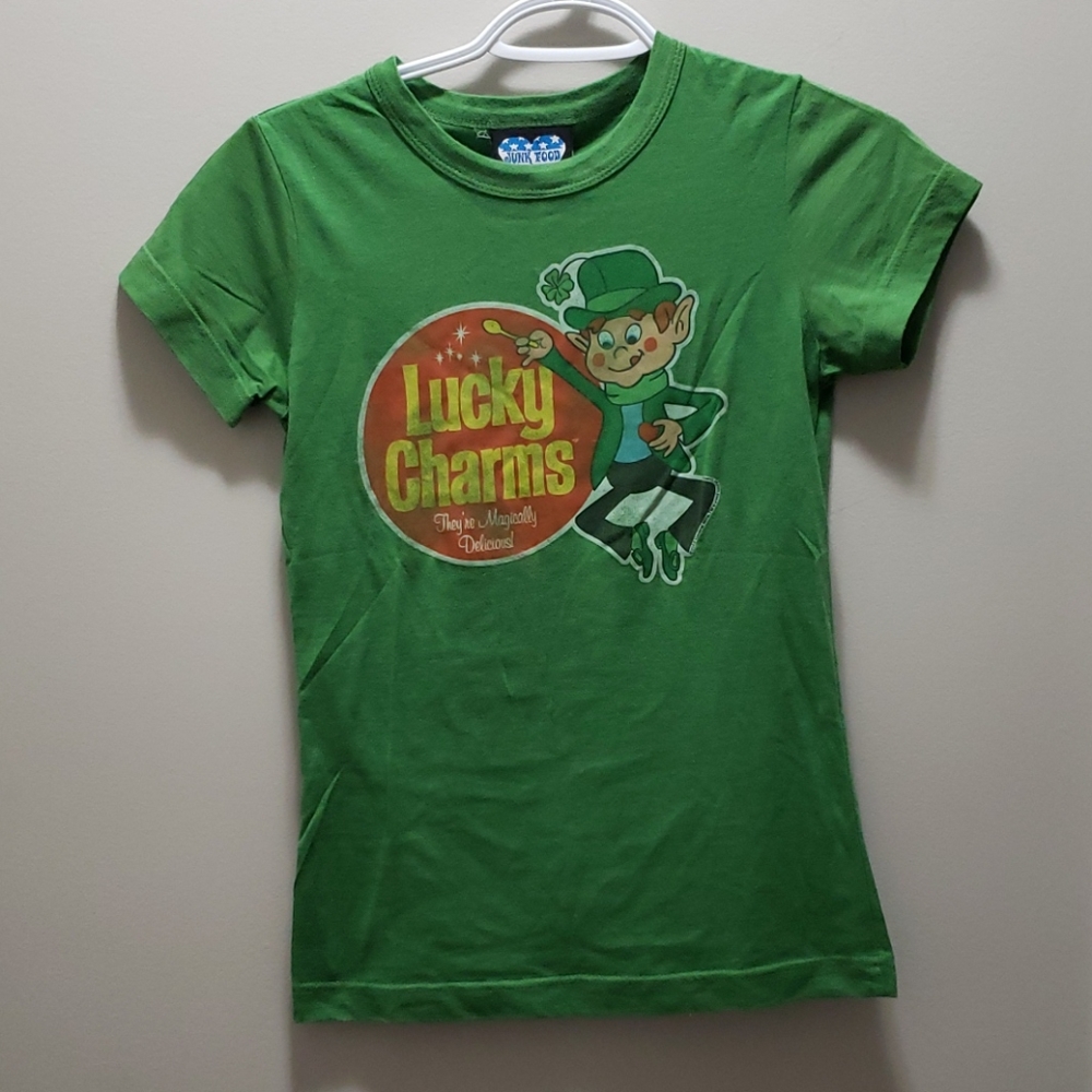 Junk food t shirt